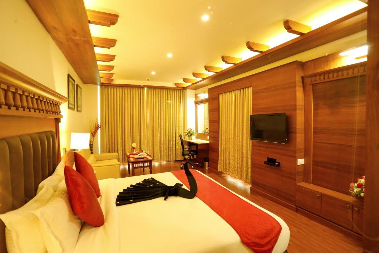 Sivaraj Inn Салем Екстериор снимка