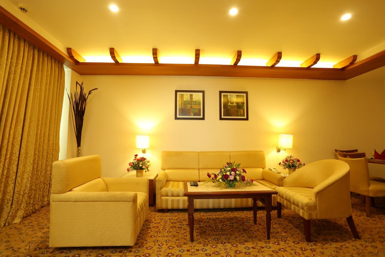 Sivaraj Inn Салем Екстериор снимка